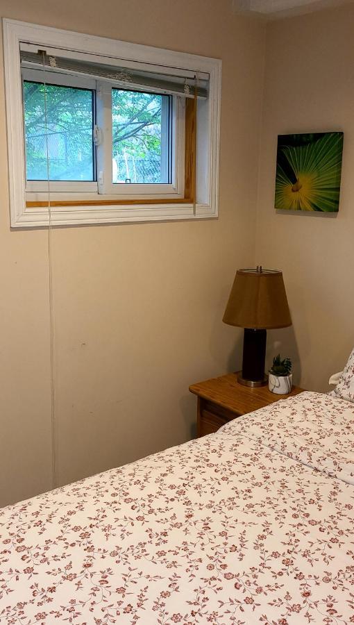 Spacious And Bright Unit With Natural Light. Pickering Exterior foto